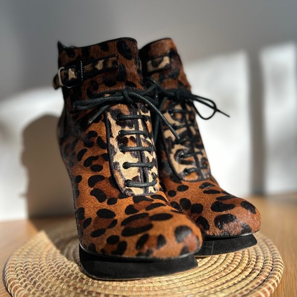 Sam Edelman Laced Stiletto Heel Bootie Animal Print Cheetah Leopard Brown Zebra - Picture 5 of 9